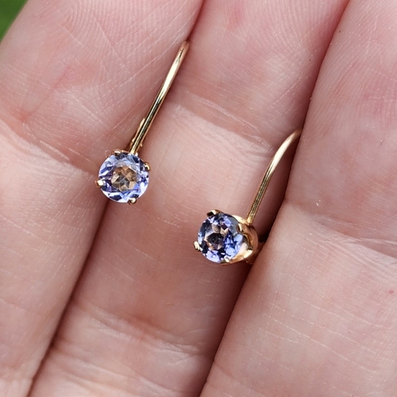 14kt gold tanzanite leverback vintage earrings - Picture 5 of 7